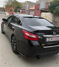 نيسان ألتيما